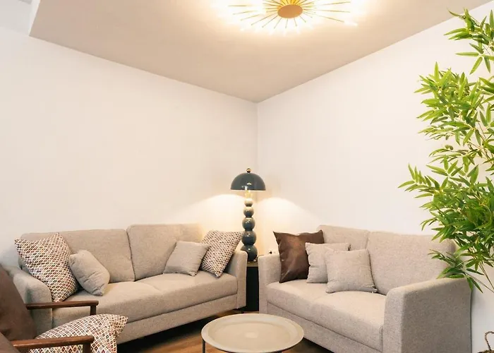 La Palomilla 아파트 *